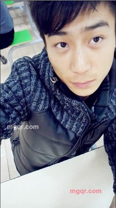 2b 社会,活得要坦荡的第1张照片