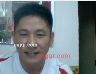 有钱养你的第1张照片