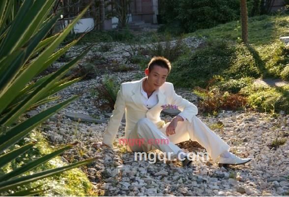 彼此淡忘的第1张照片