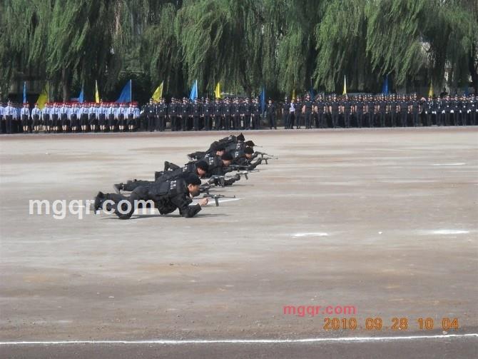 《坏小子》的第12张照片