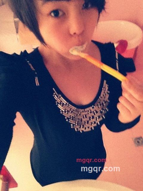 桃子 *)的第3张照片