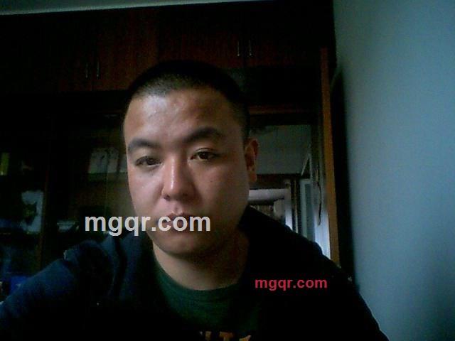 魔鬼男人的第1张照片