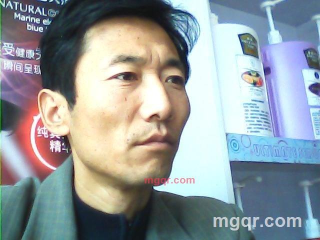 勇者无惧万千诱惑的第1张照片