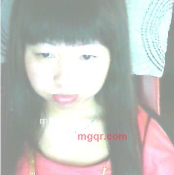 妩媚小妇女的第4张照片