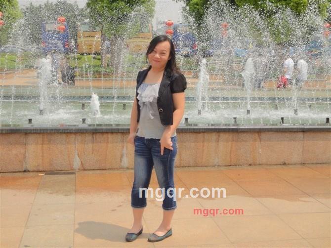 夜晚的你的第1张照片