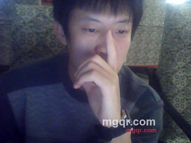 ,单身唱情歌______的第2张照片