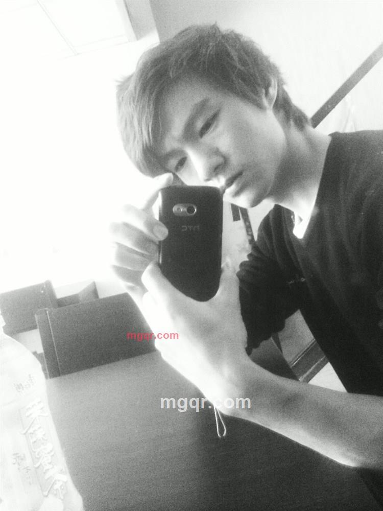 你不懂世界的第1张照片