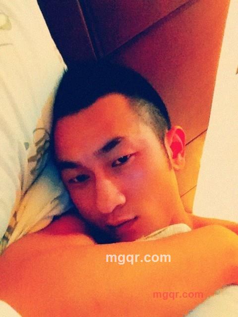 魅力先生.的第1张照片