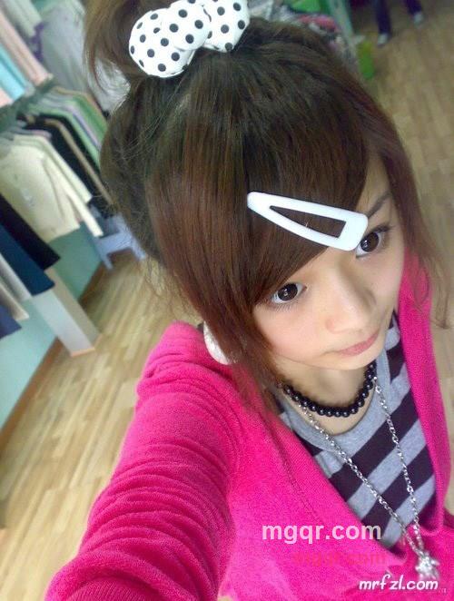 诱惑你的唇、的第1张照片