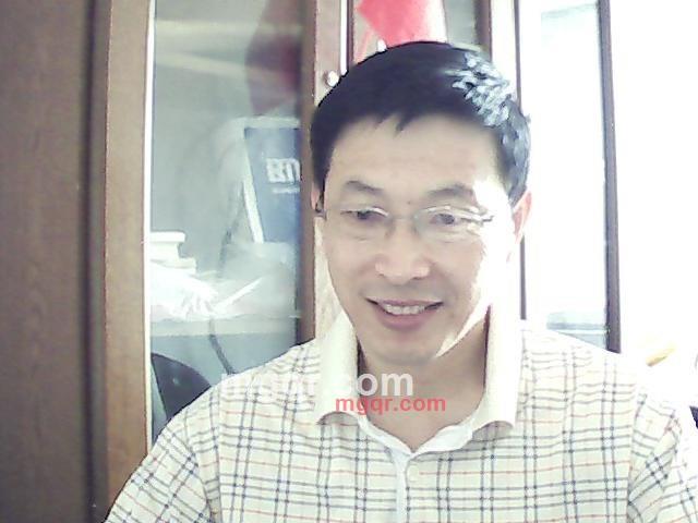 明月秋枫的第1张照片