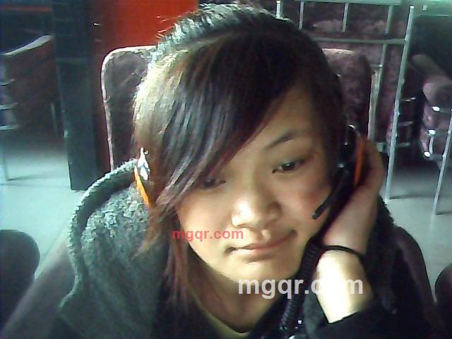 黪月的第3张照片