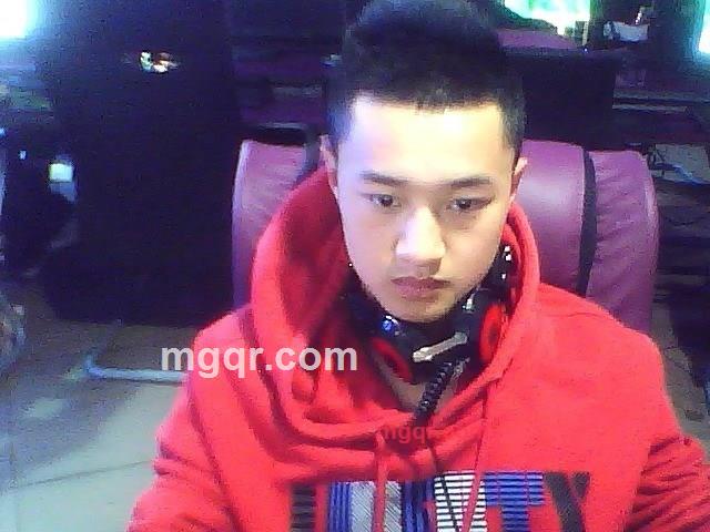 阿斯顿马丁豪华版的第3张照片