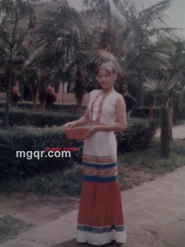 爱情纯属虚构的第2张照片