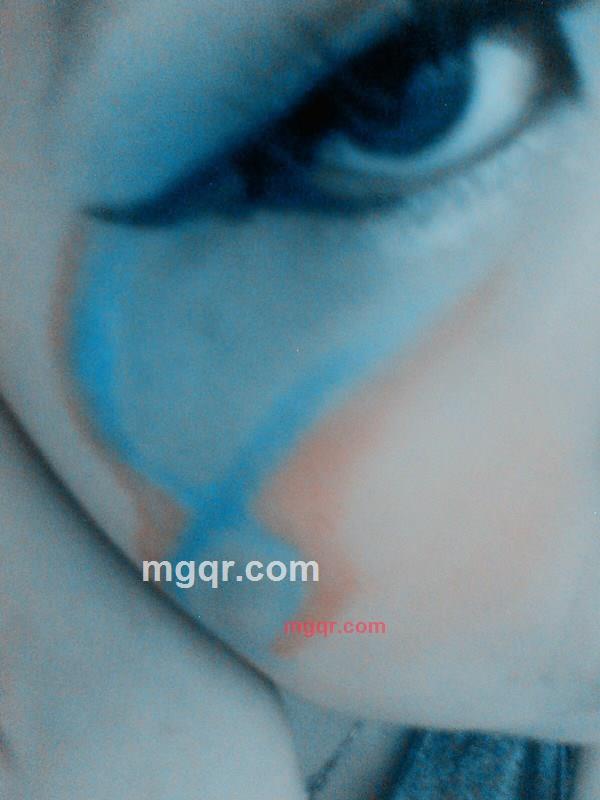 蓝丝飘飘的第2张照片