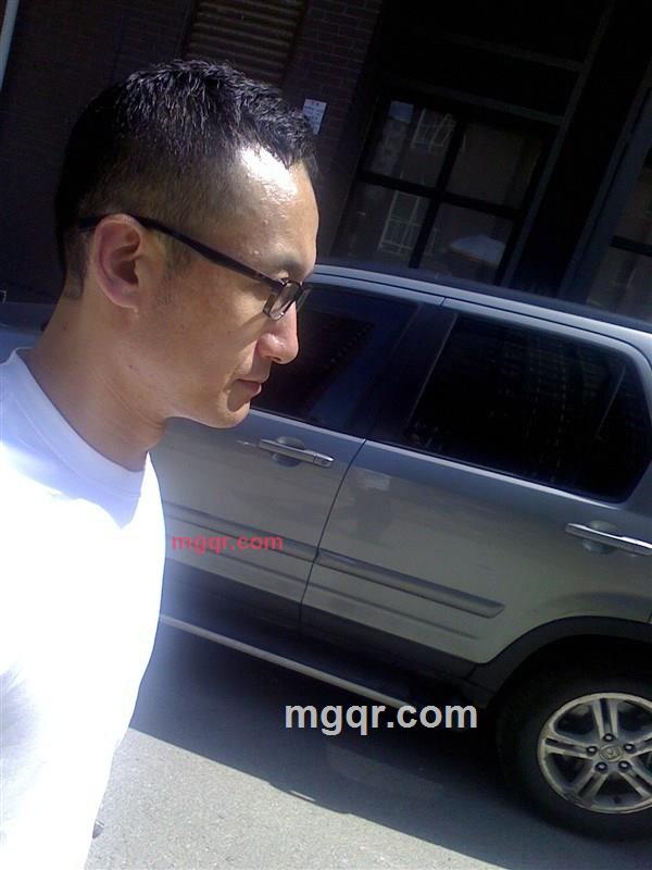 曙光从脸上爬过的第1张照片