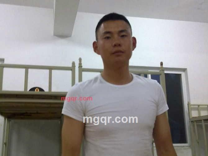 丿夜生活灬隳懿的第1张照片