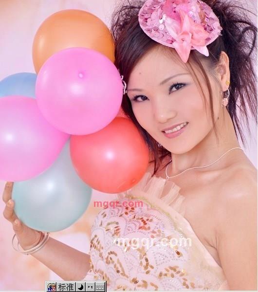 甜甜俏娇娃的第2张照片