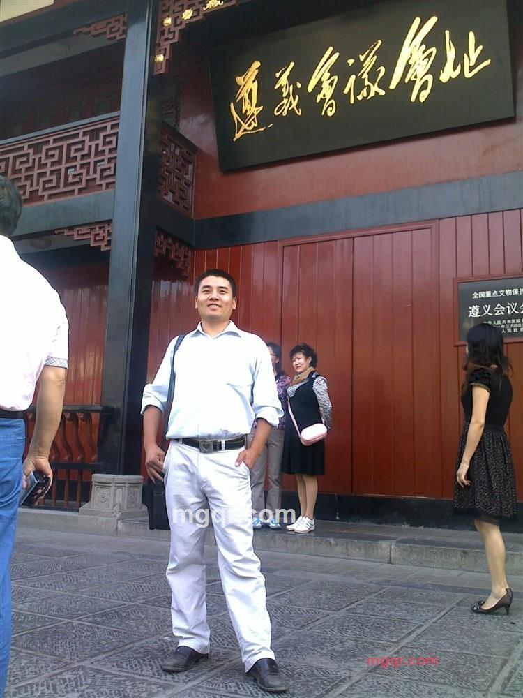 军中绿花花的第1张照片