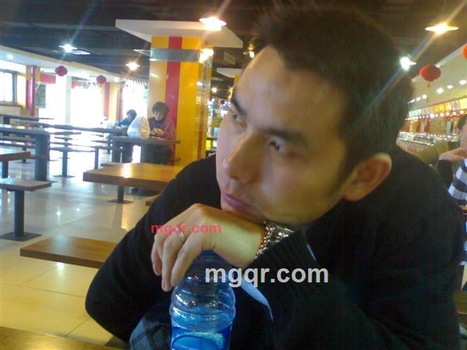 爱上孤独12345的第1张照片