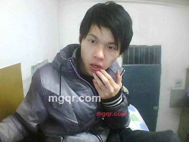 剧终小情男的第1张照片