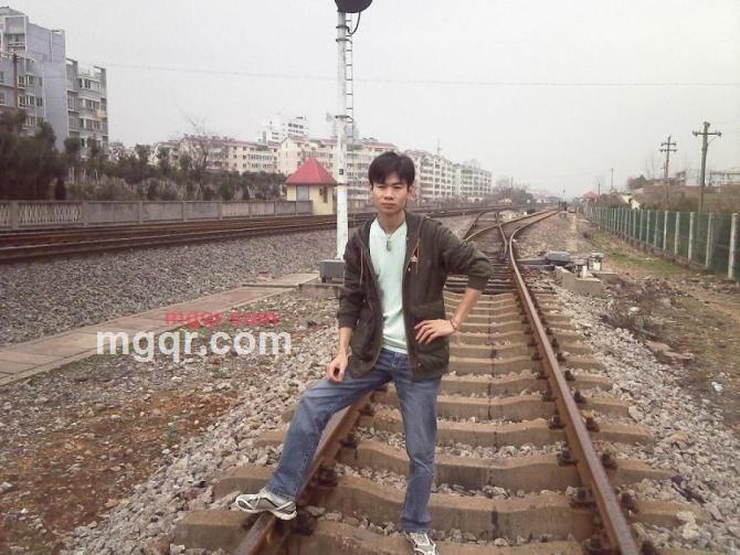 孤独夜浪子的第5张照片