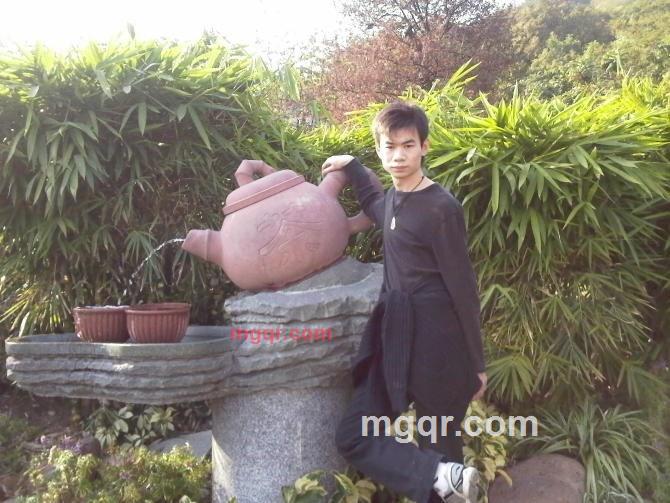 孤独夜浪子的第2张照片