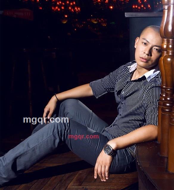 贾科梅蒂的第1张照片