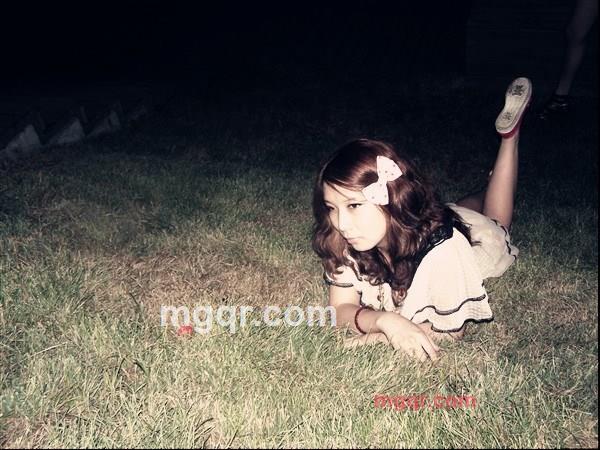 冷色妖娆的第1张照片