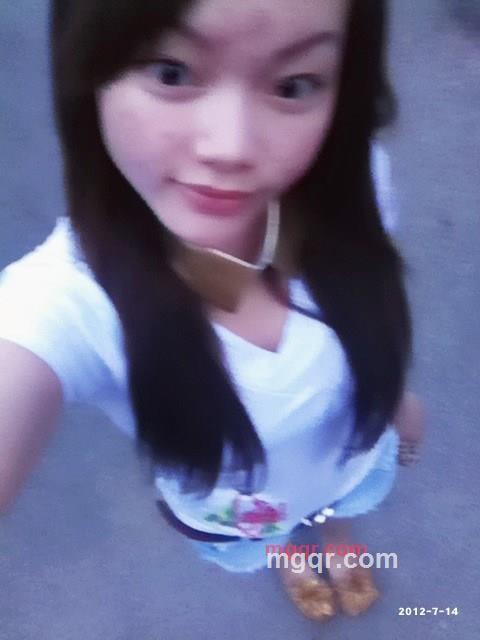 一抹红泪妆的第7张照片