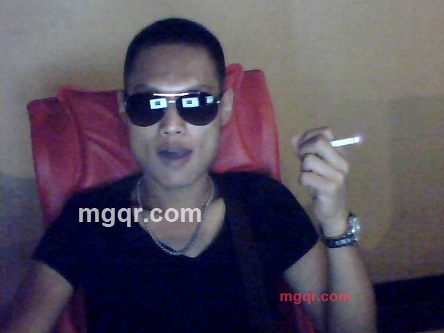 颗心丶依然爱你的第1张照片