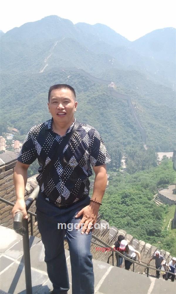 玉树临风至的第2张照片