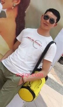 只愿一生等你一人的第1张照片