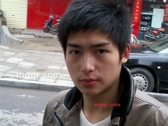 给你无情的温柔的第1张照片