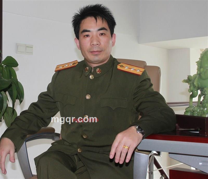 独饮自醉的第1张照片