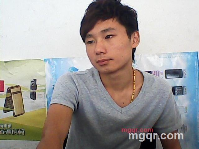 染了我哭泣的伤悲的第1张照片