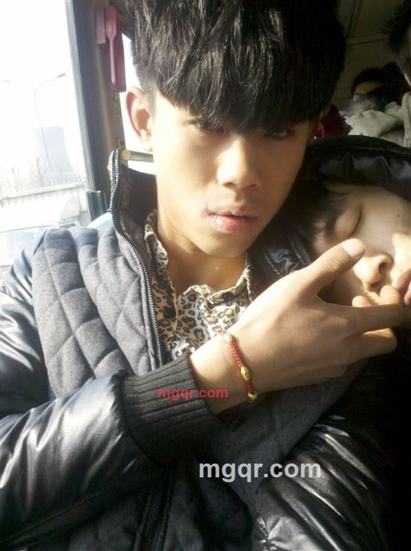 请来爱我的第2张照片