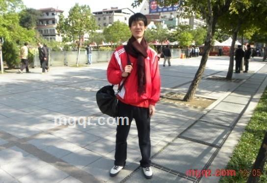 愛請多一點點的第1张照片