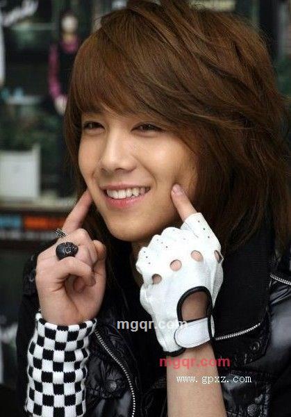 三眼皮的第2张照片