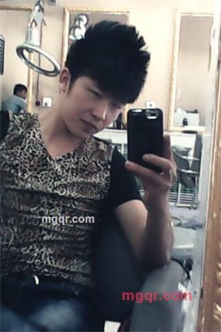 气质绝对,造型到位的第1张照片