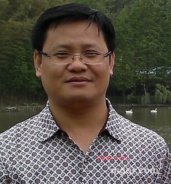 激情~yester的第1张照片