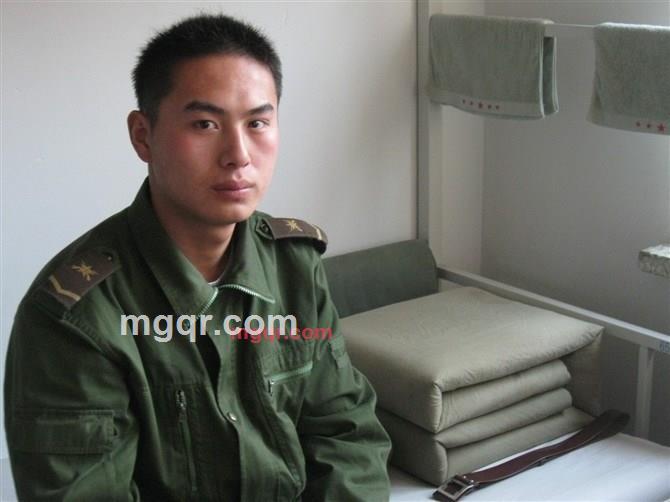 小卒小卒的第1张照片