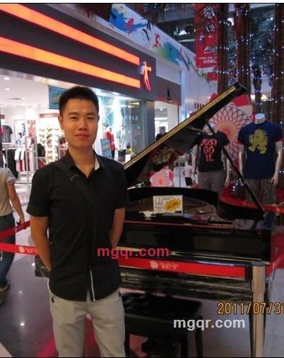 真的帅得过分的第3张照片