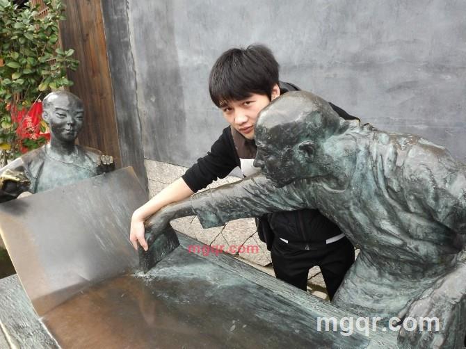 小小j的第2张照片