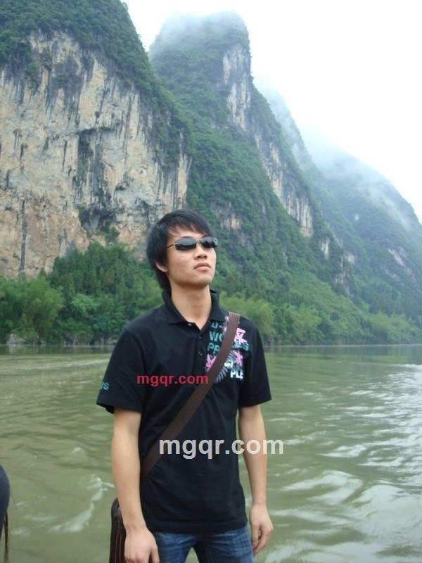  心有猛虎 细嗅蔷薇的第1张照片