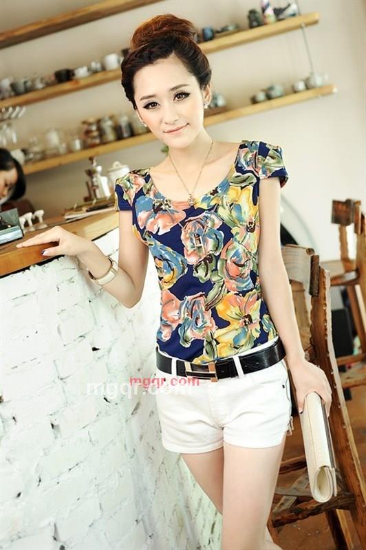 蓝心婉约的第3张照片