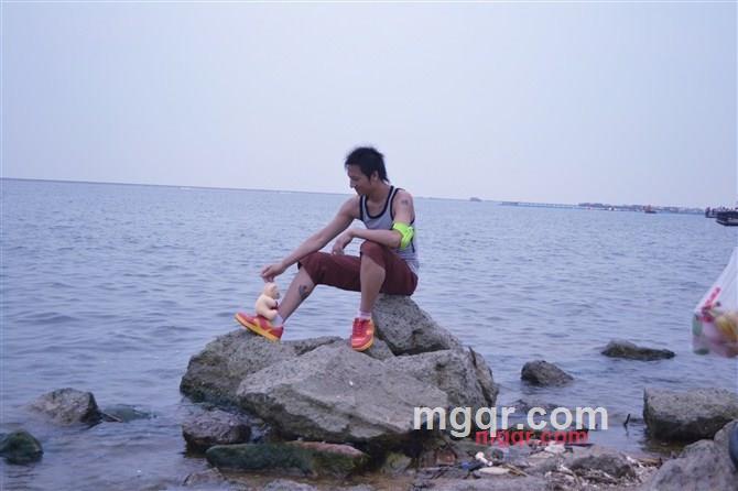 牛奶加**面包的第14张照片