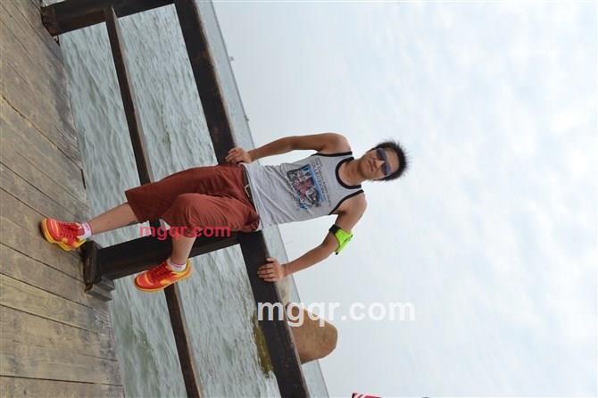 牛奶加**面包的第13张照片