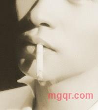 谁解凭栏意的第1张照片