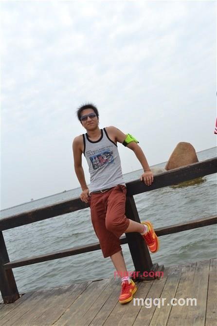 牛奶加**面包的第6张照片