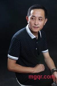 睿智男子的第4张照片